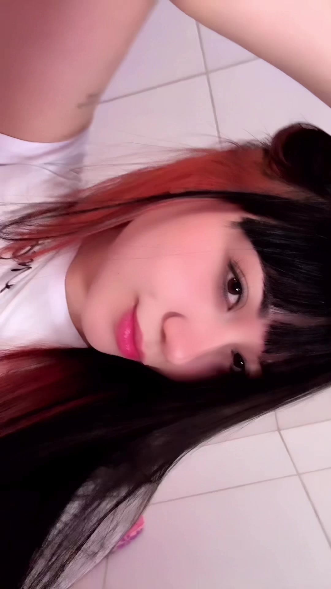 @𝔇𝔞𝔫𝔦 🍒🦇🖤