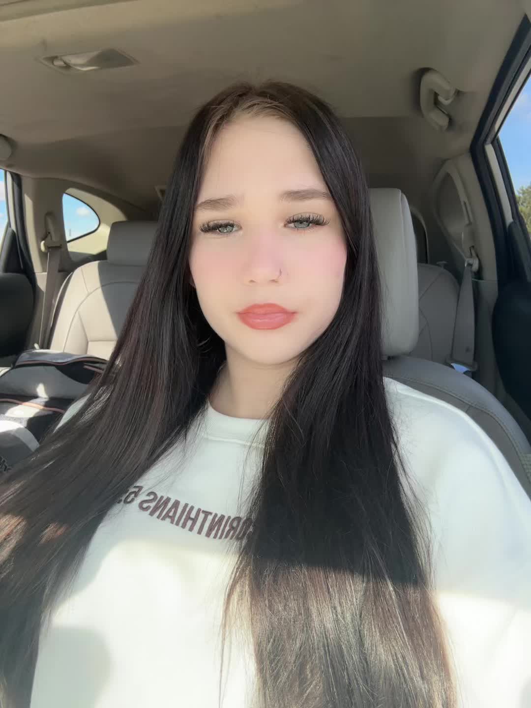 @๐๐ญ๐ฌ..๐๐ก๐๐ฅ๐๐๐ง๐
