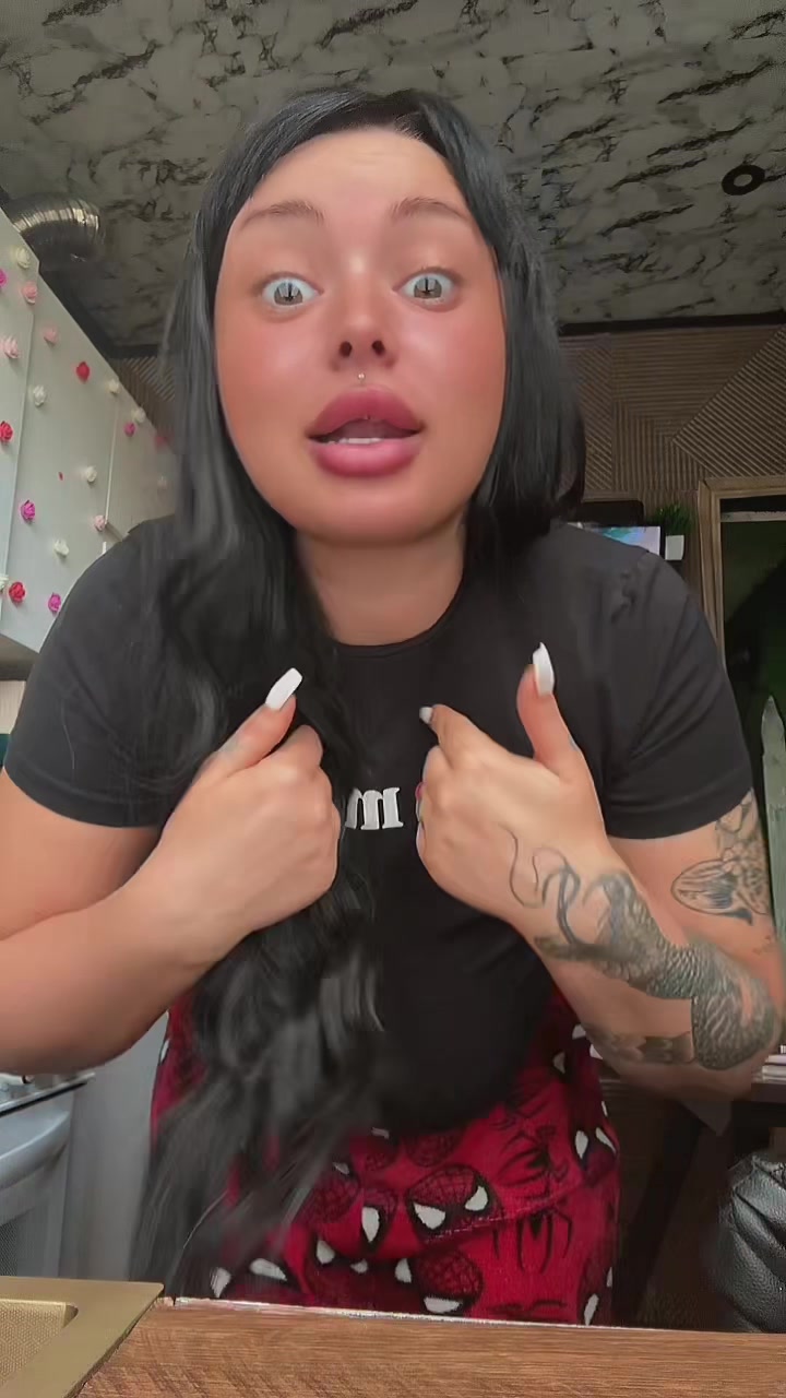 @Big_mamochka26