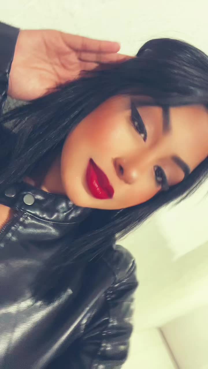 @Nicole Souzaa