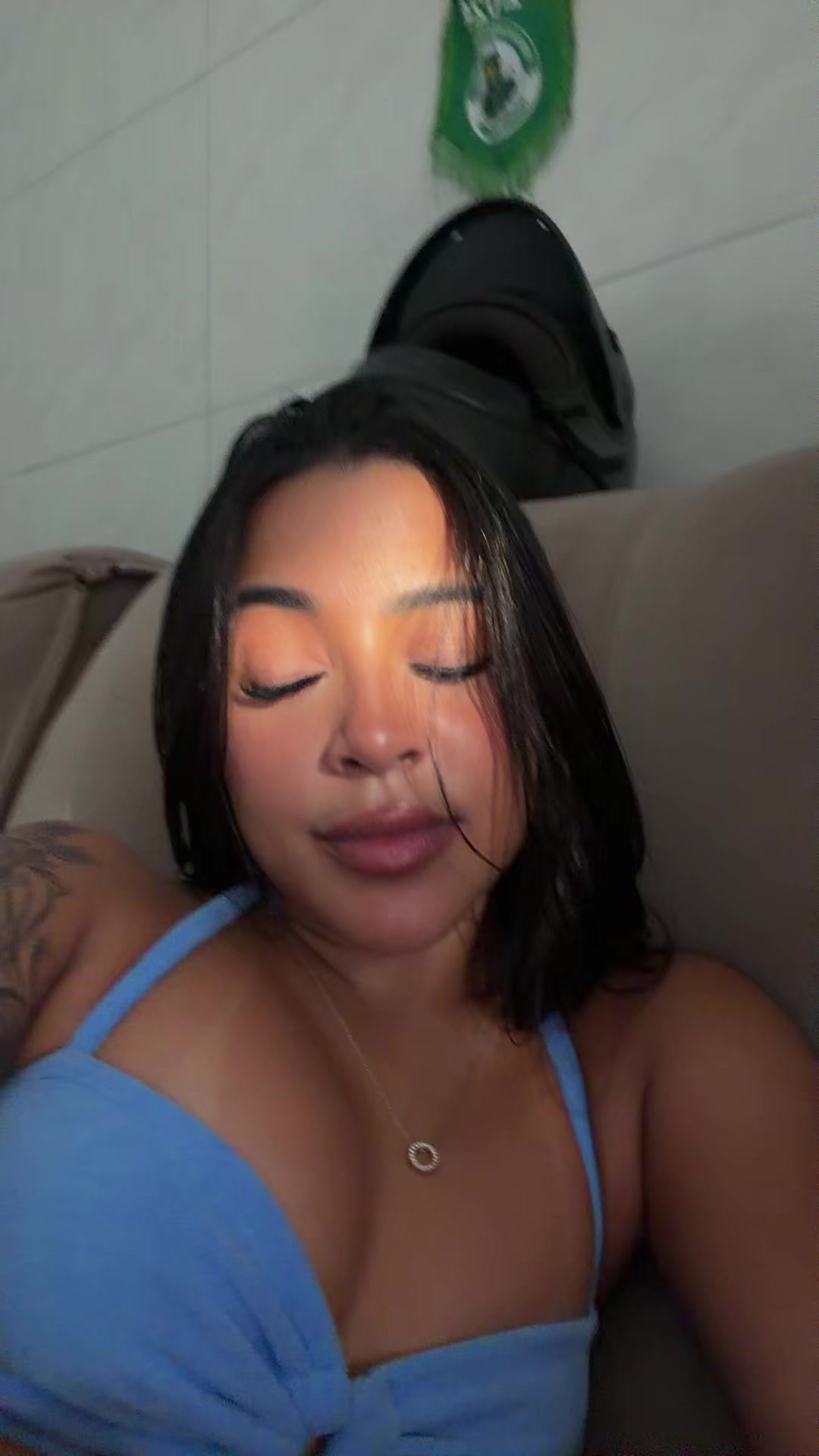 @annajulia0011