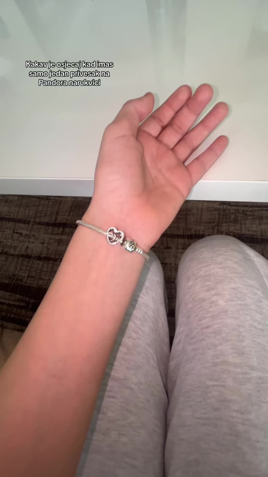 @𝒱𝒶𝓁𝑒𝓃𝓉𝒾𝓃𝒶