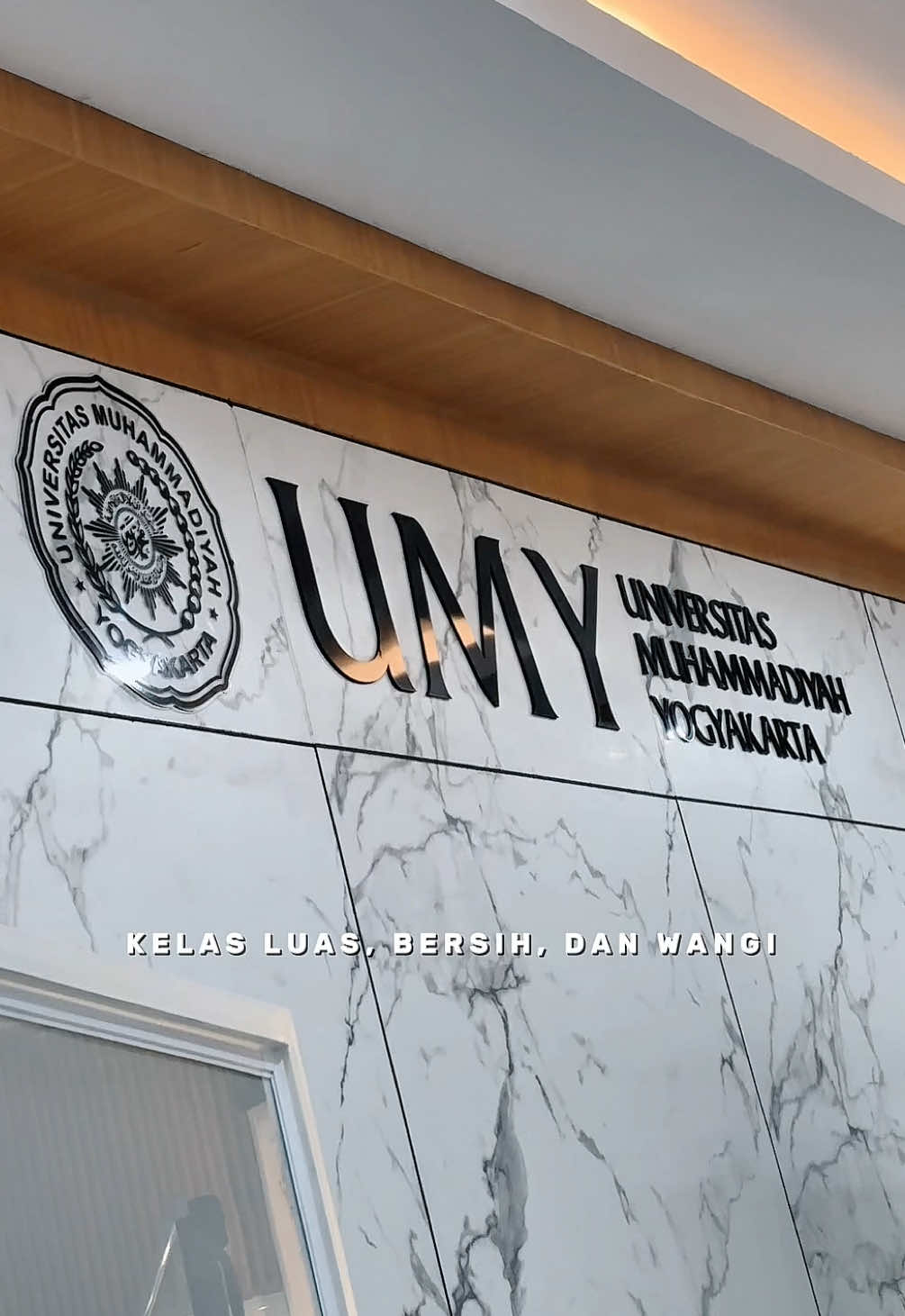 @FISIPOL UMY