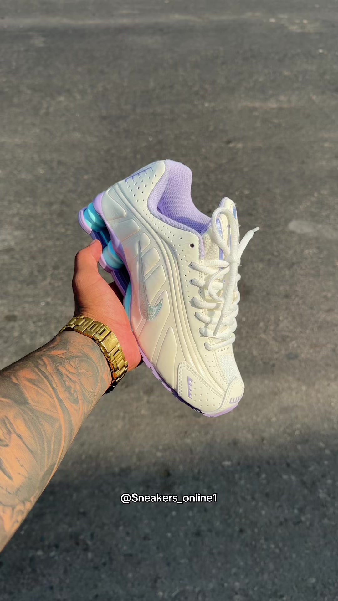 @sneakers_online1