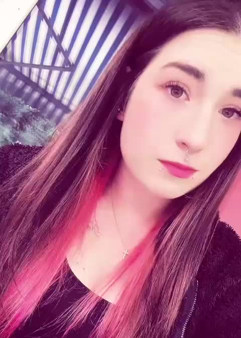 @ღ𝒞𝒽𝒶ℴ𝓈𝓆𝓊ℯℯ𝓃ღ