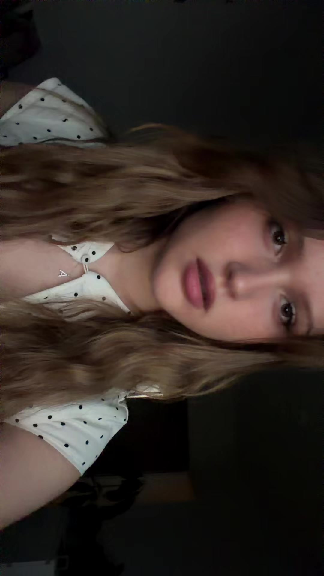 @Hitomi