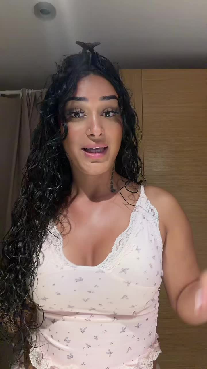 @Vinoschh