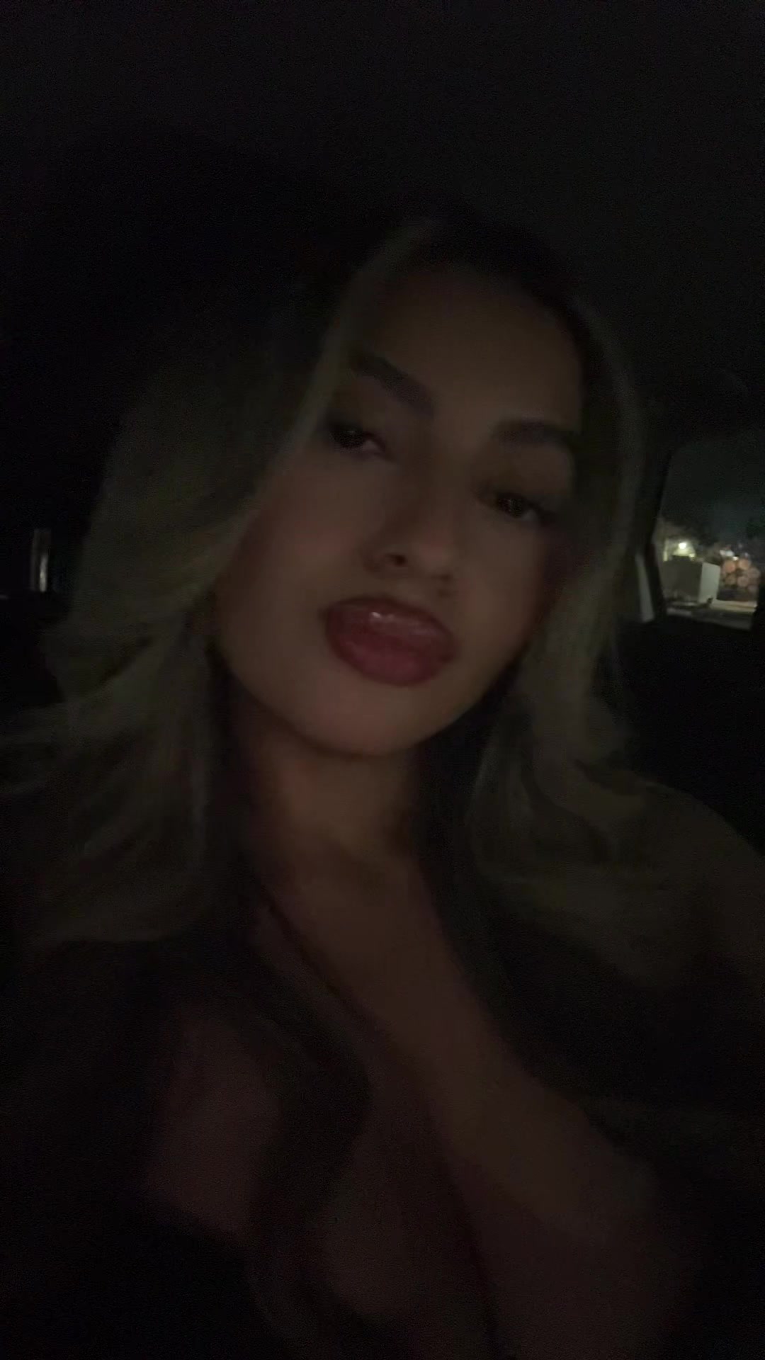 @Samvleyva