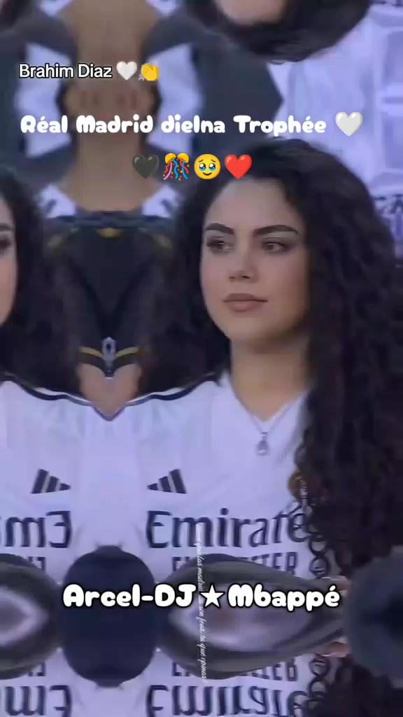 @Arçél- Djโ
๐๐๐๐ฉ๐ฉ๐ ๐