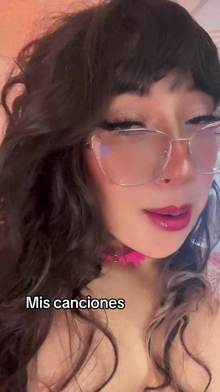 @PiaFisher_