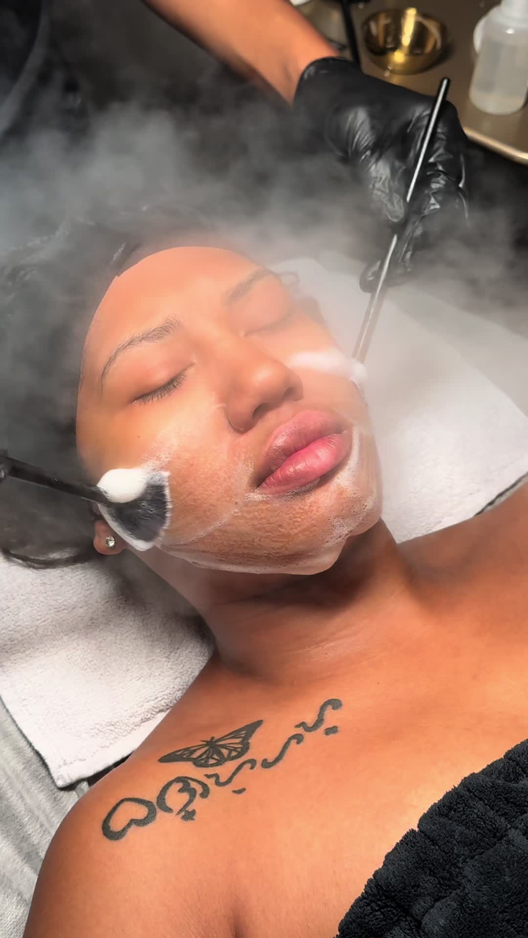 @Metro Detroit Esthetician🤎