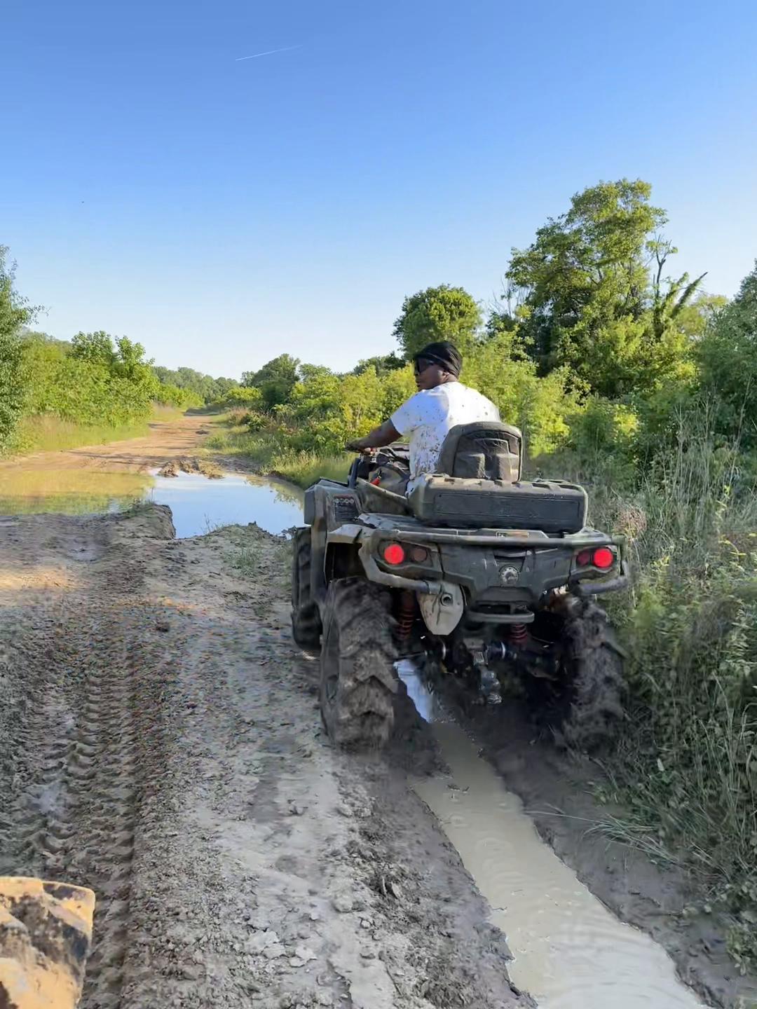 @arkansas.mudd.hawgz