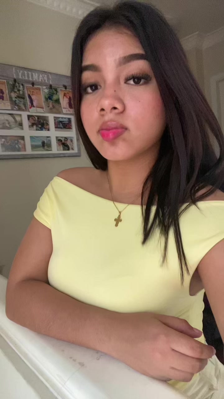 @𝕯𝖆𝖓𝖓𝖎𝖙𝖆 🍒