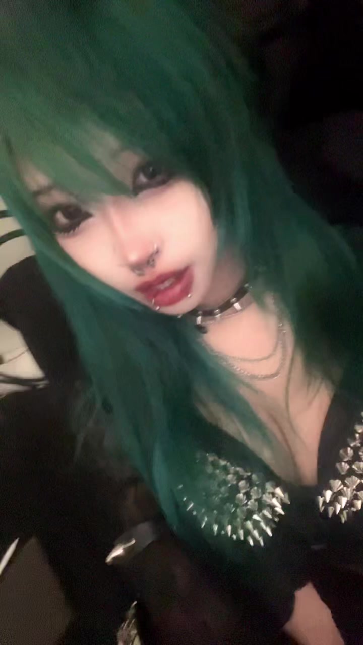 @rawrzani