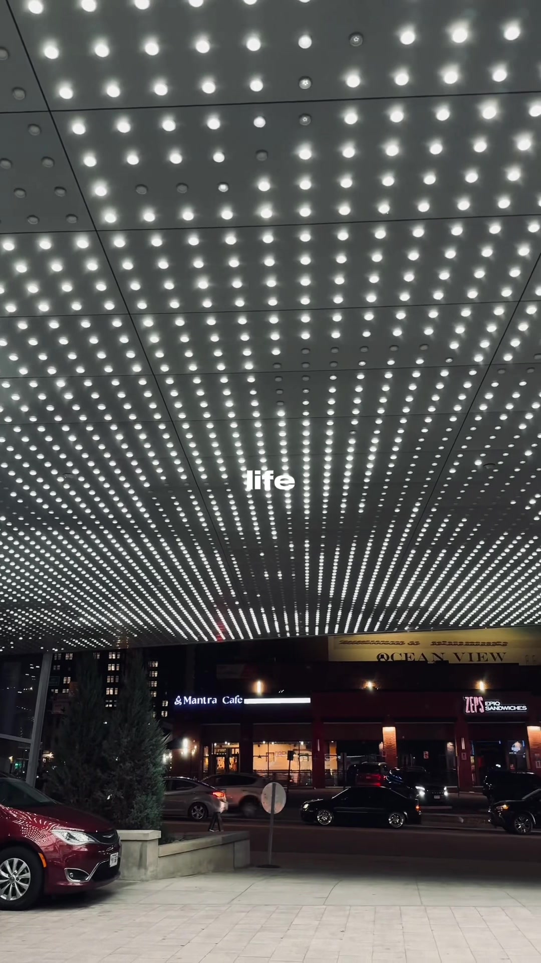 @Kosmisch