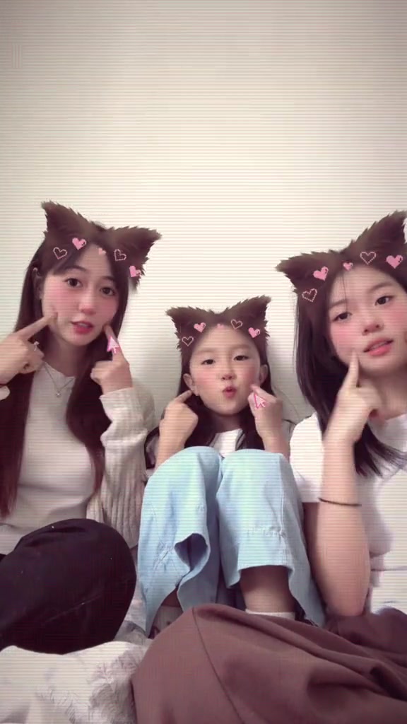 @Nhi Nhi 🇻🇳🇰🇷