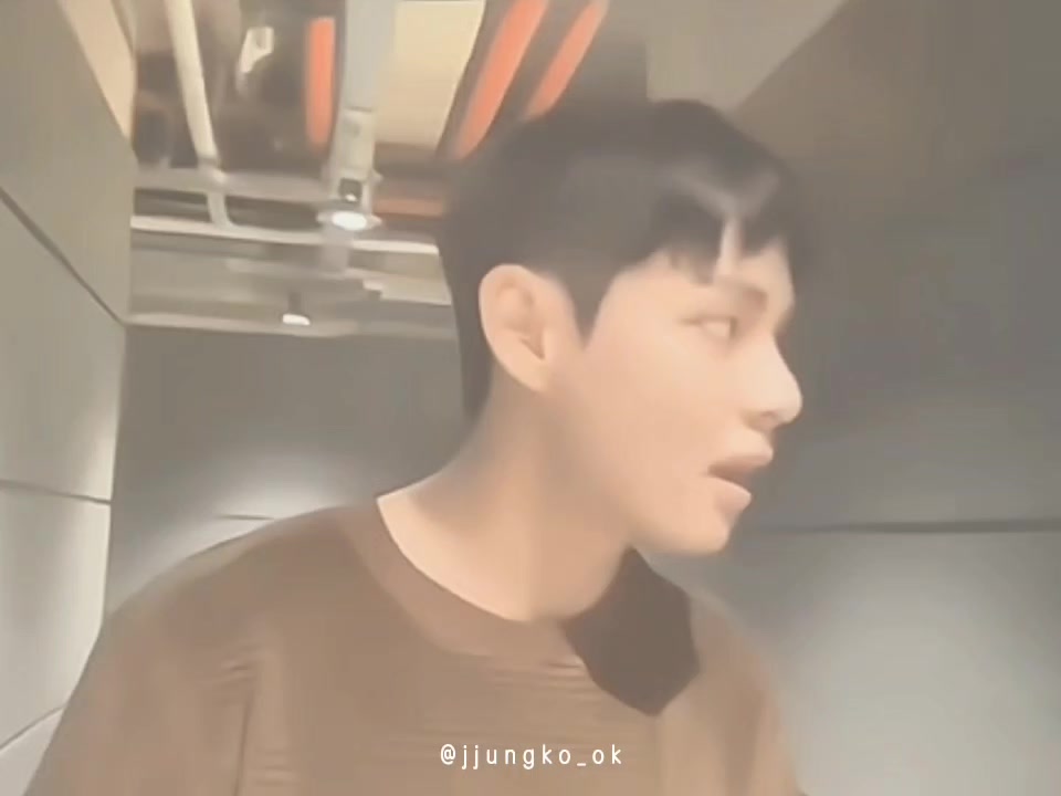 @k◕‿◕k