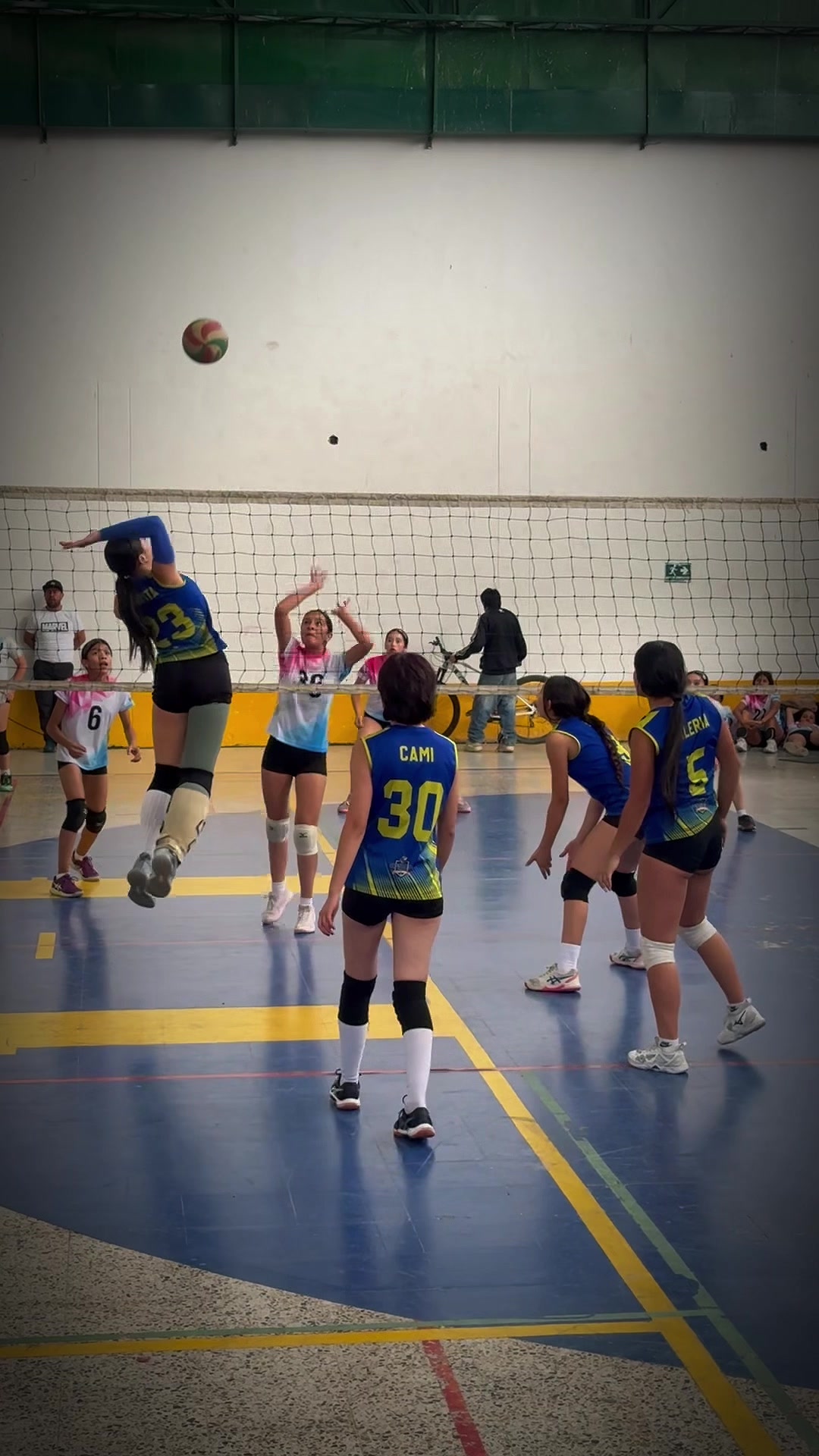 @Isabella Amaya Volley 23