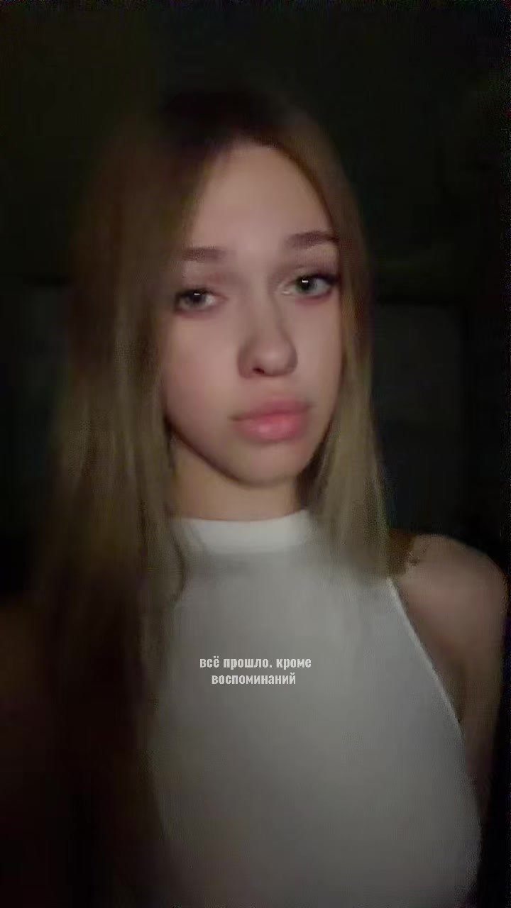 @𝒟