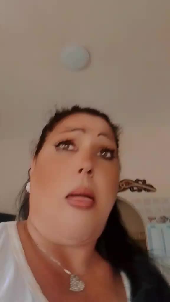 @angela🩷🖤