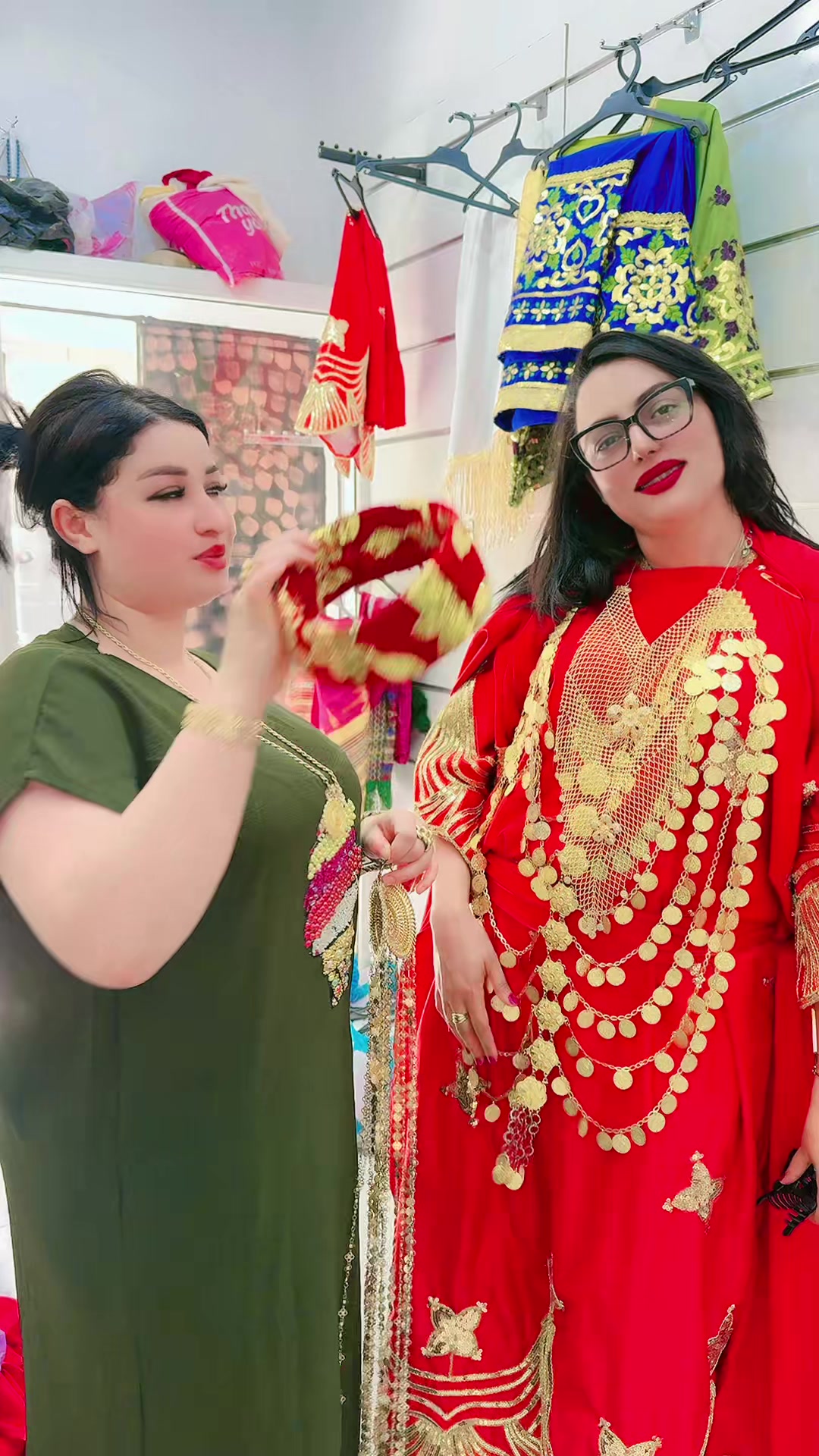 @Haifa Hichri