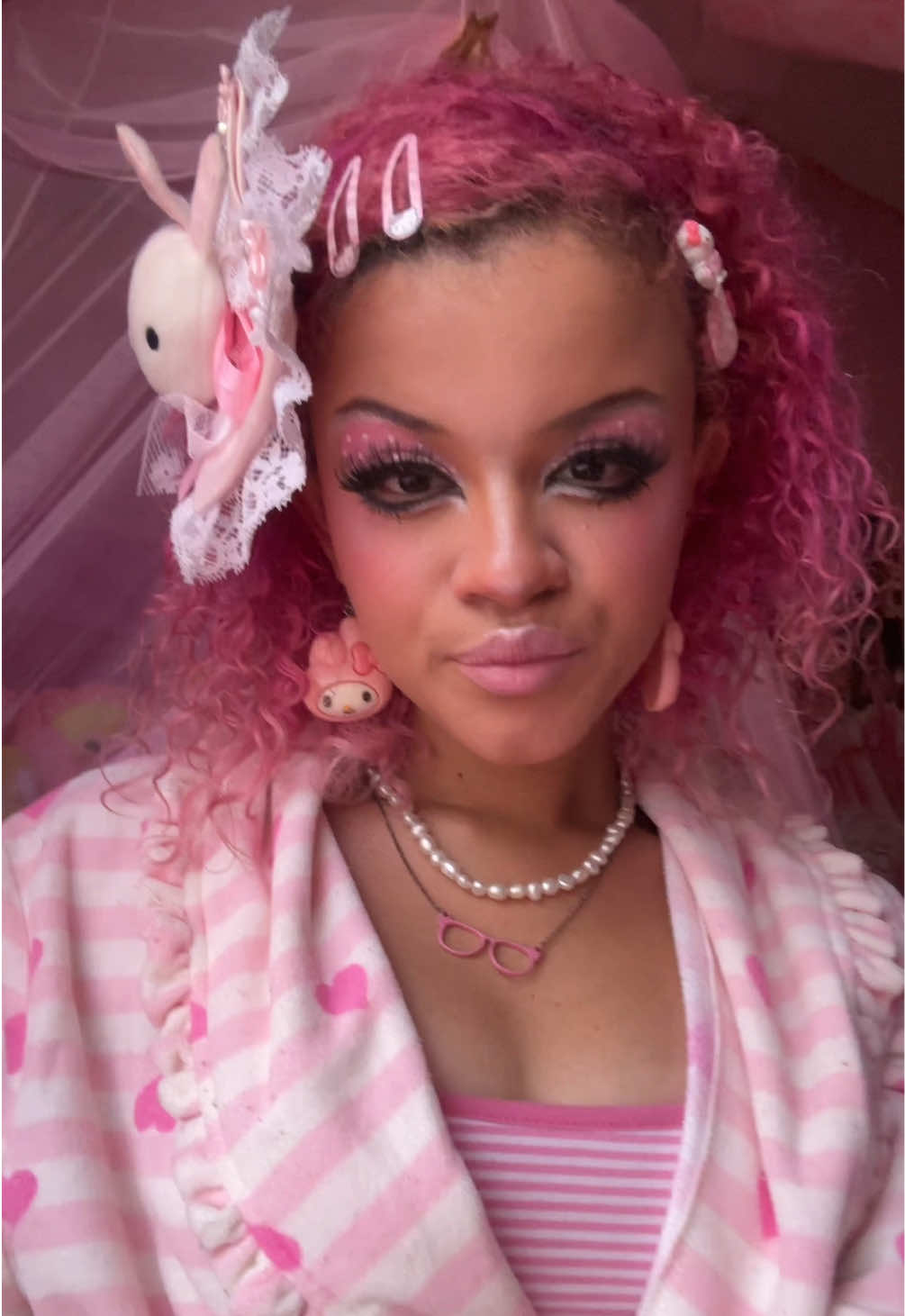 @kat ⚢ irl bonnibel ! 🍭