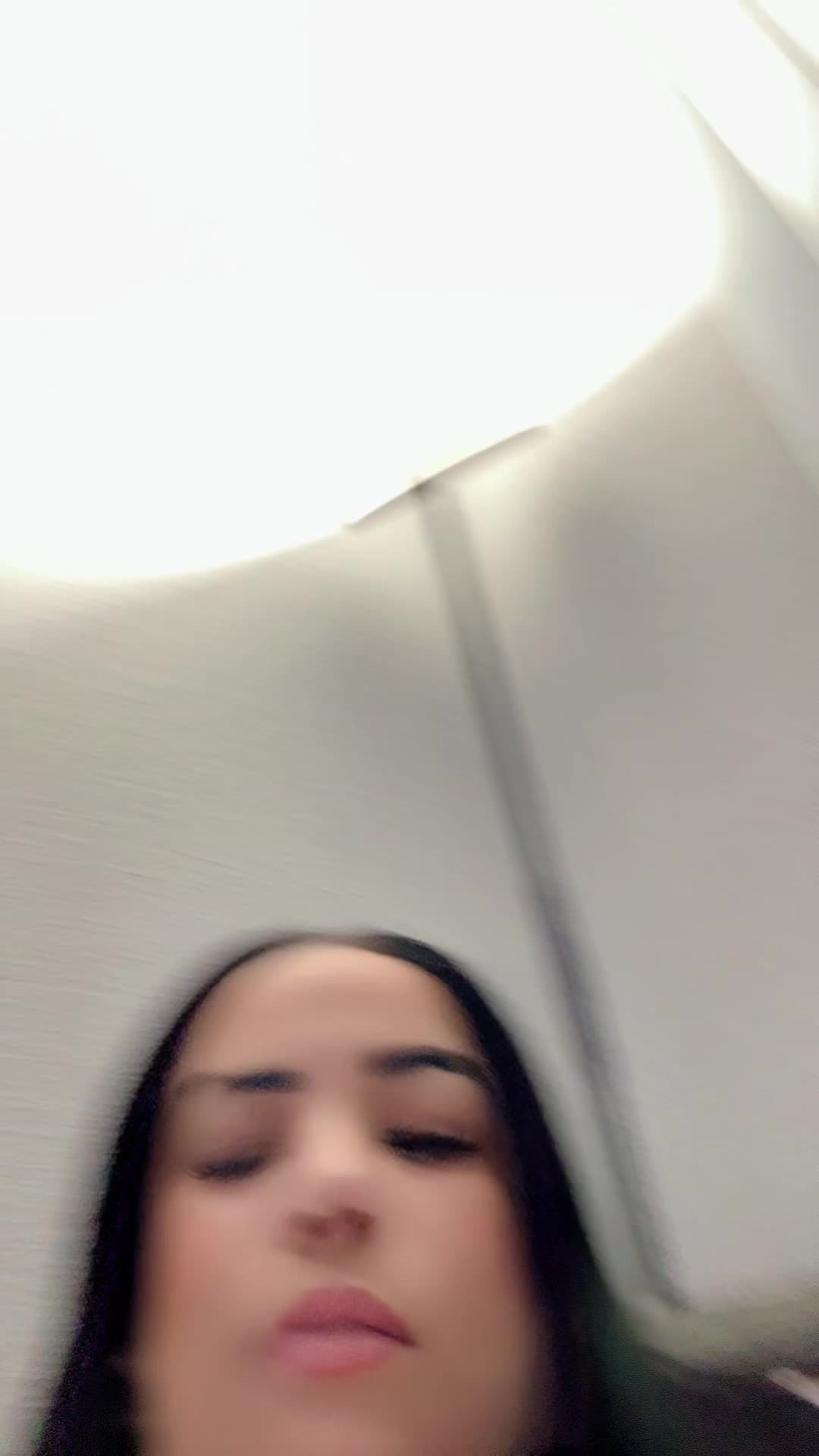 @𝓐𝓷𝓷𝓲𝓪_𝓬𝓫𝓪