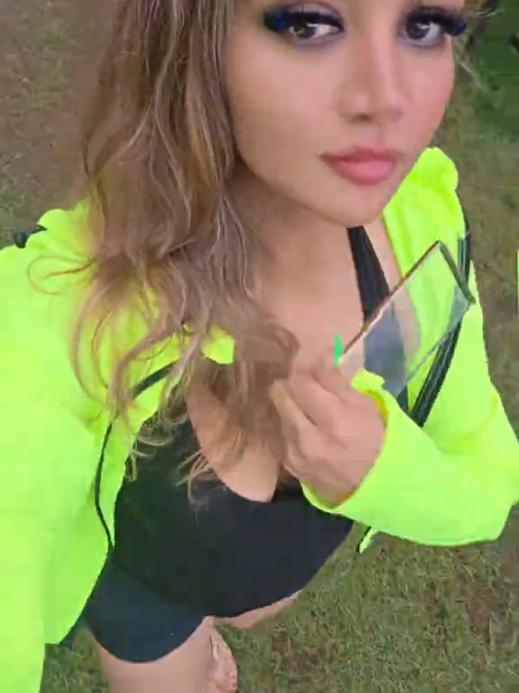 @Lia