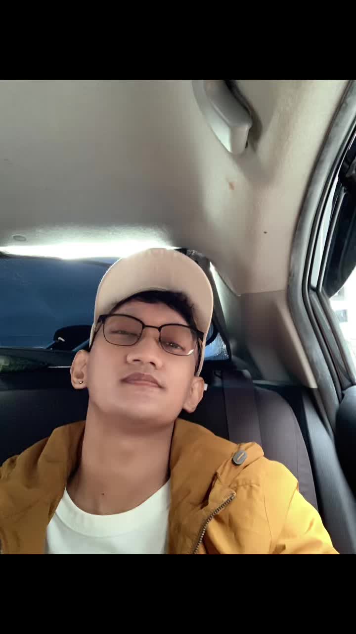 @aronatics