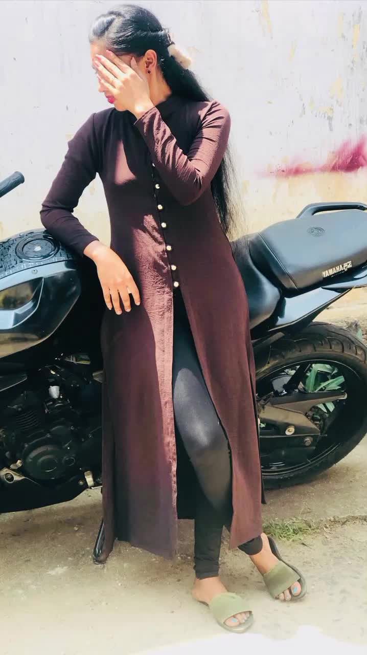 @Divya😻Crazy Girl💫