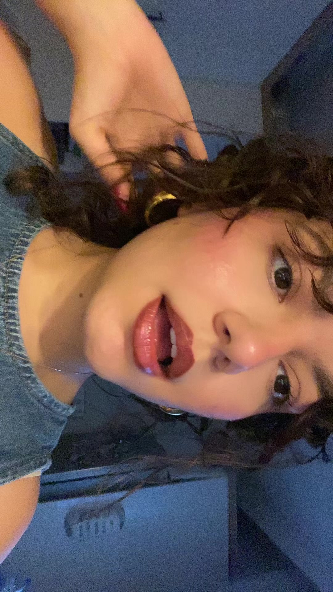 @Adoş🪩🍒