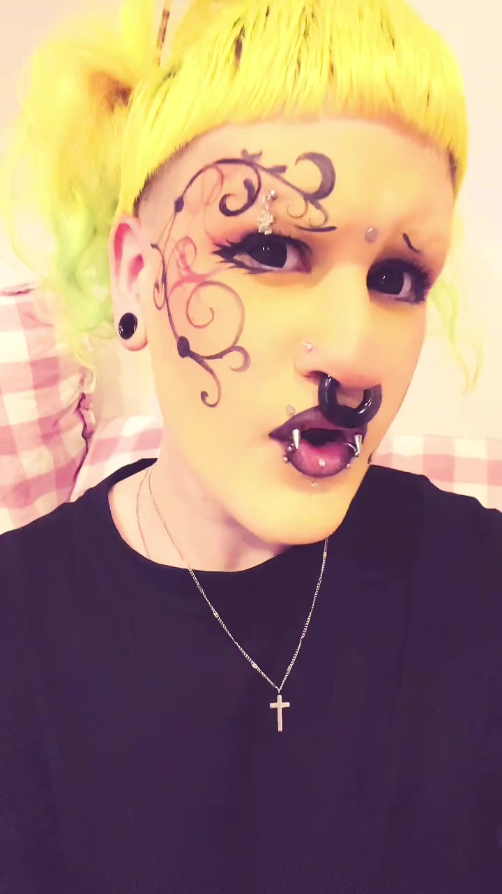 @kitty g [affy] ⋆˚🐾˖&deg;
