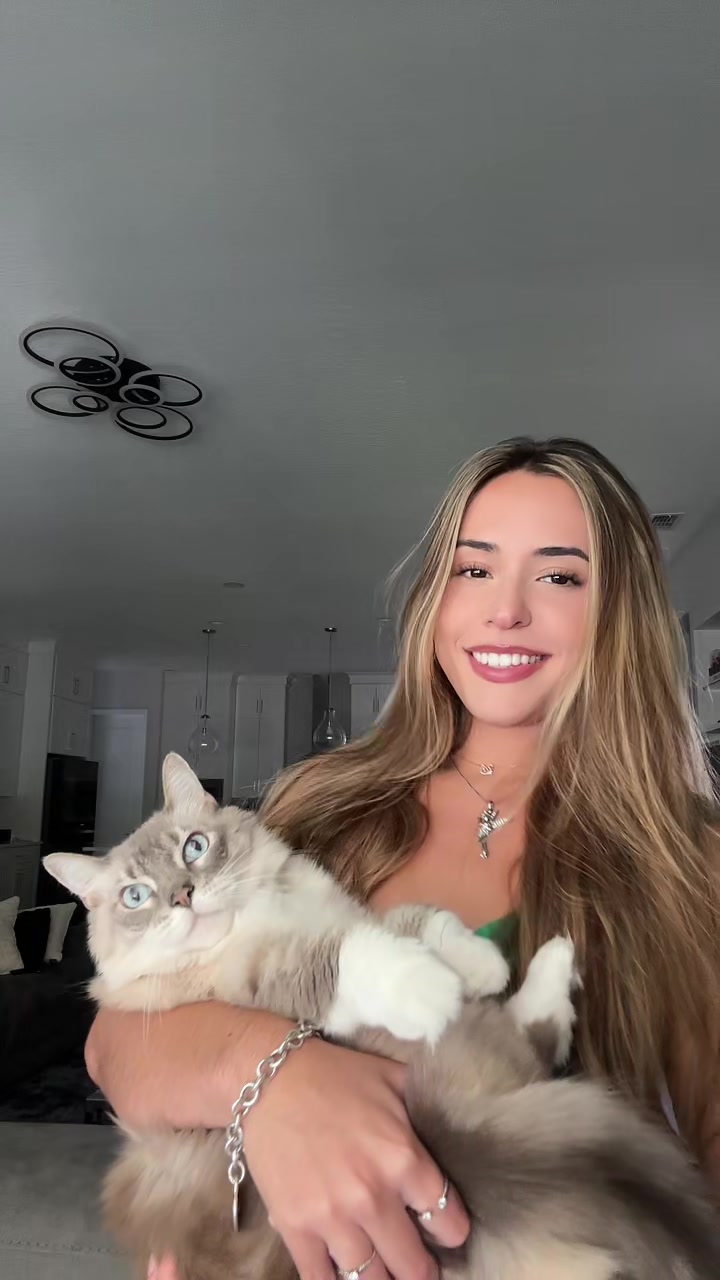 @sexybwea