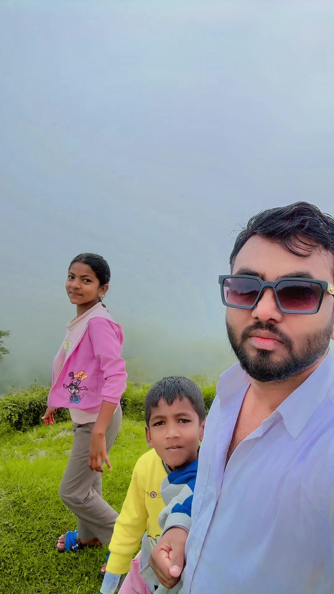 @Sujit Mahara975