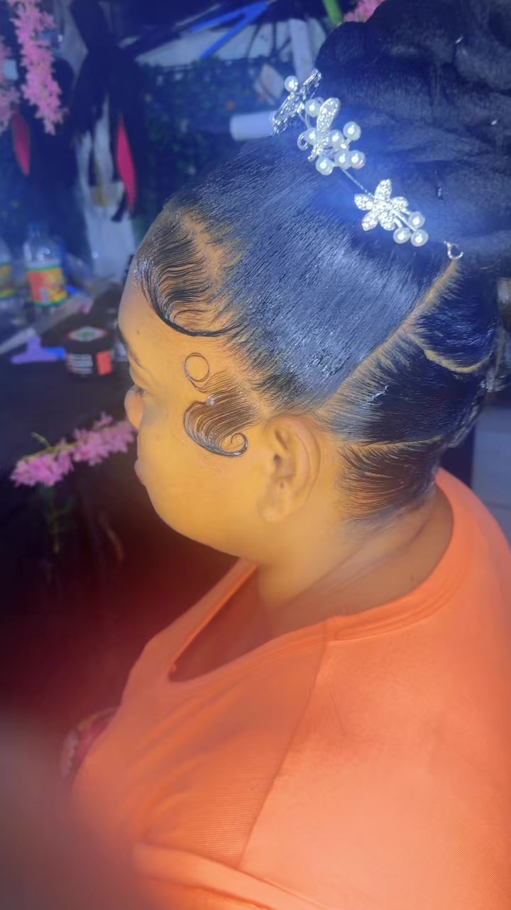 @Determine Queen🥰🥰