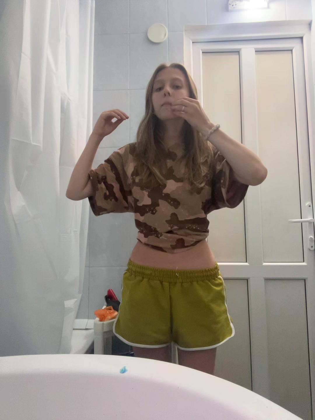 @Анорексичка