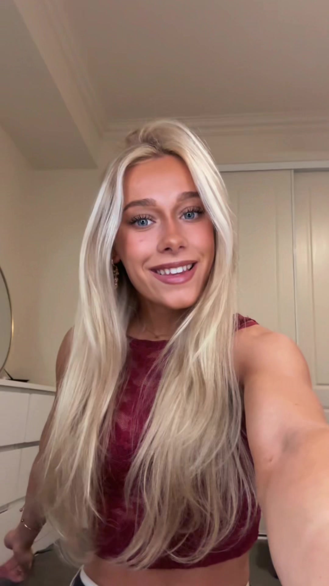 @mikaylahantony