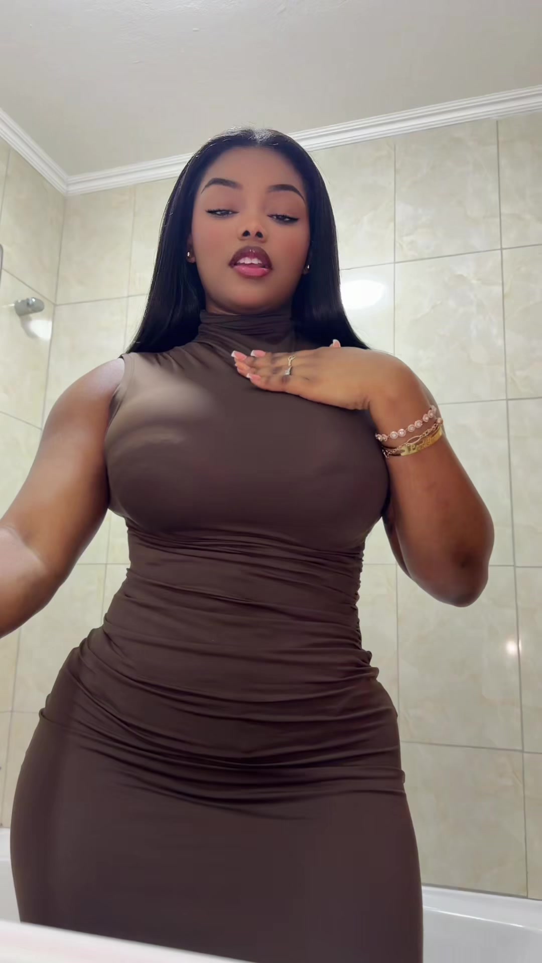 @lenyfernandes21