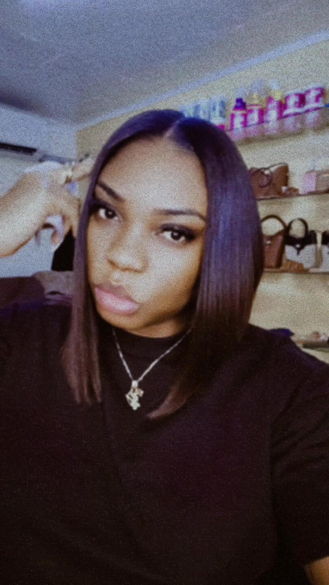 @Jannys Laure Affane🇬🇦
