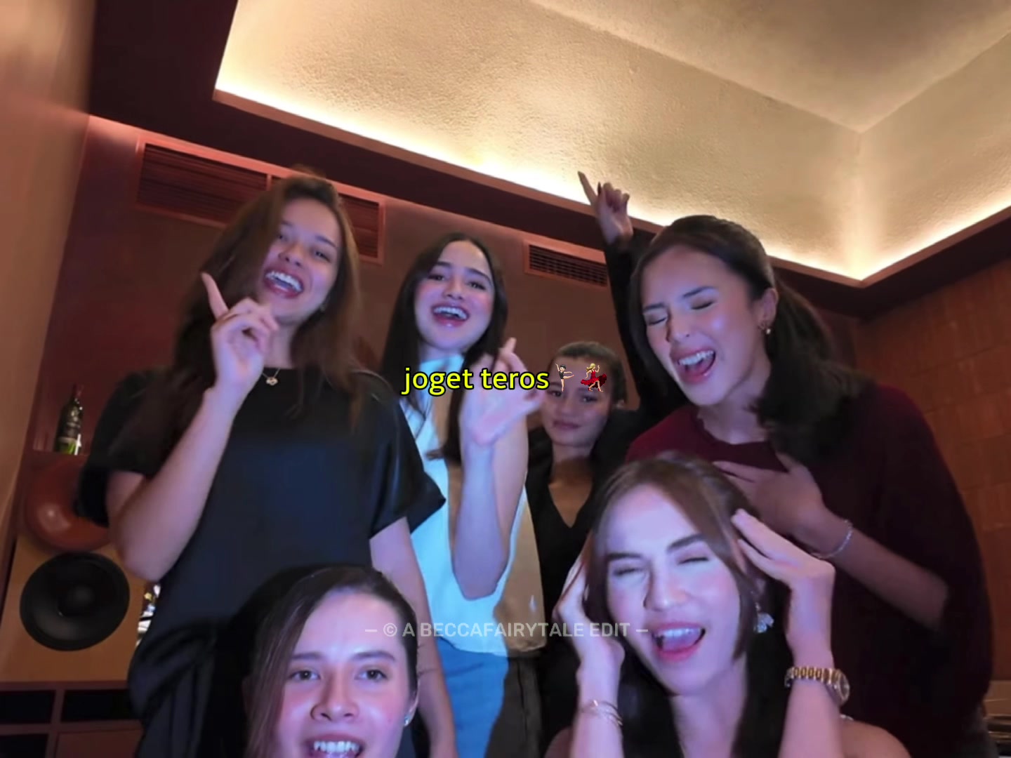 @โหเฟ b ๐๐หโ