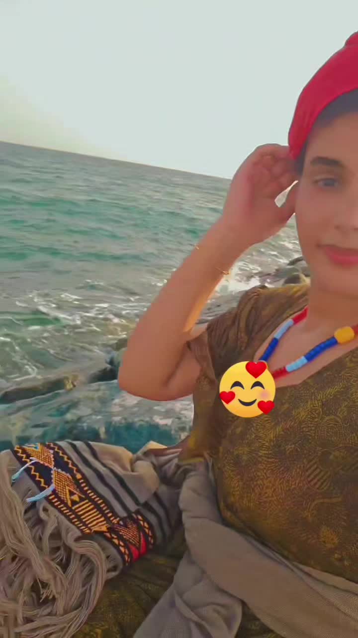 @𝕝𝕚𝕗𝕖 𝕚𝕤 𝕙𝕒𝕣𝕕😔🦋🌸