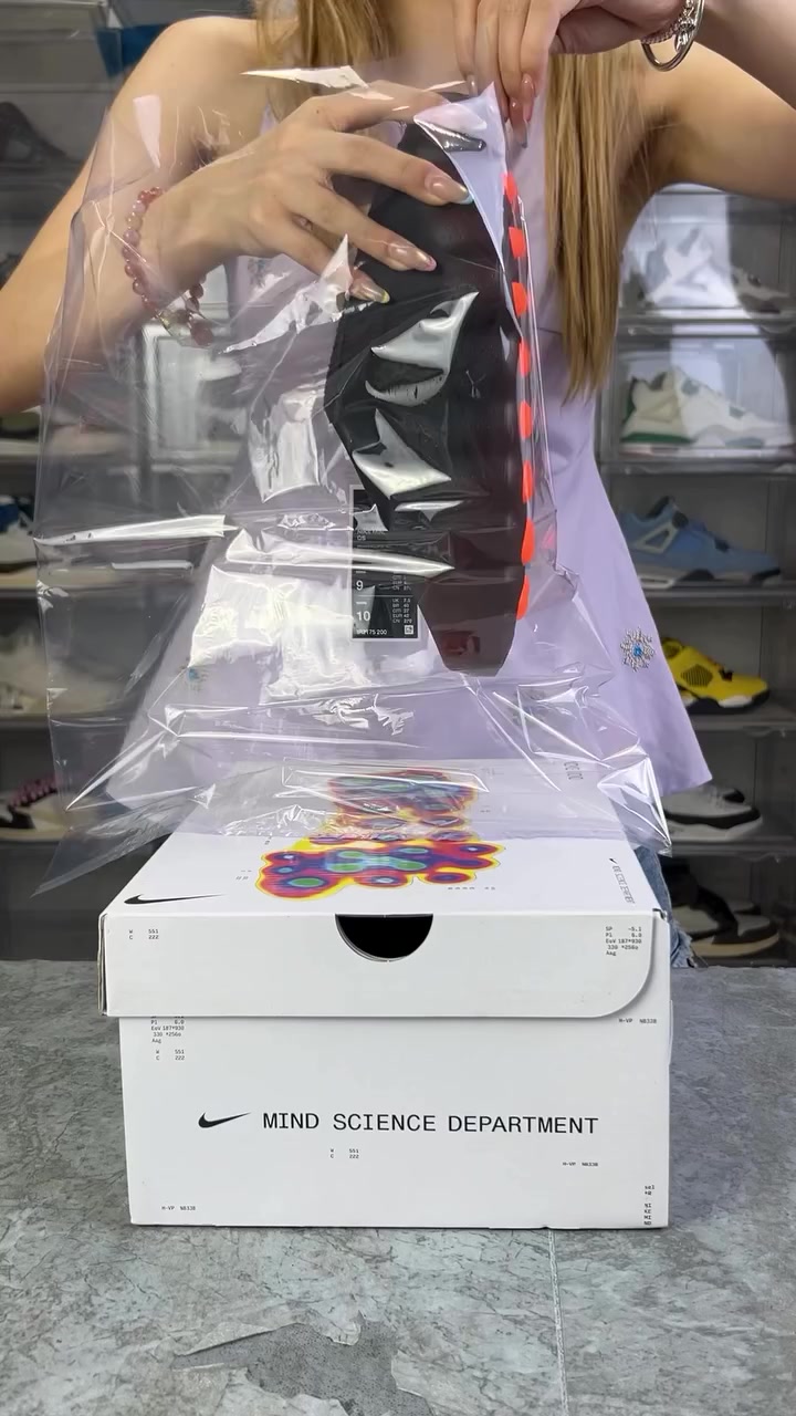 @๐๐๐๐๐๐๐ ๐๐๐๐๐ ®