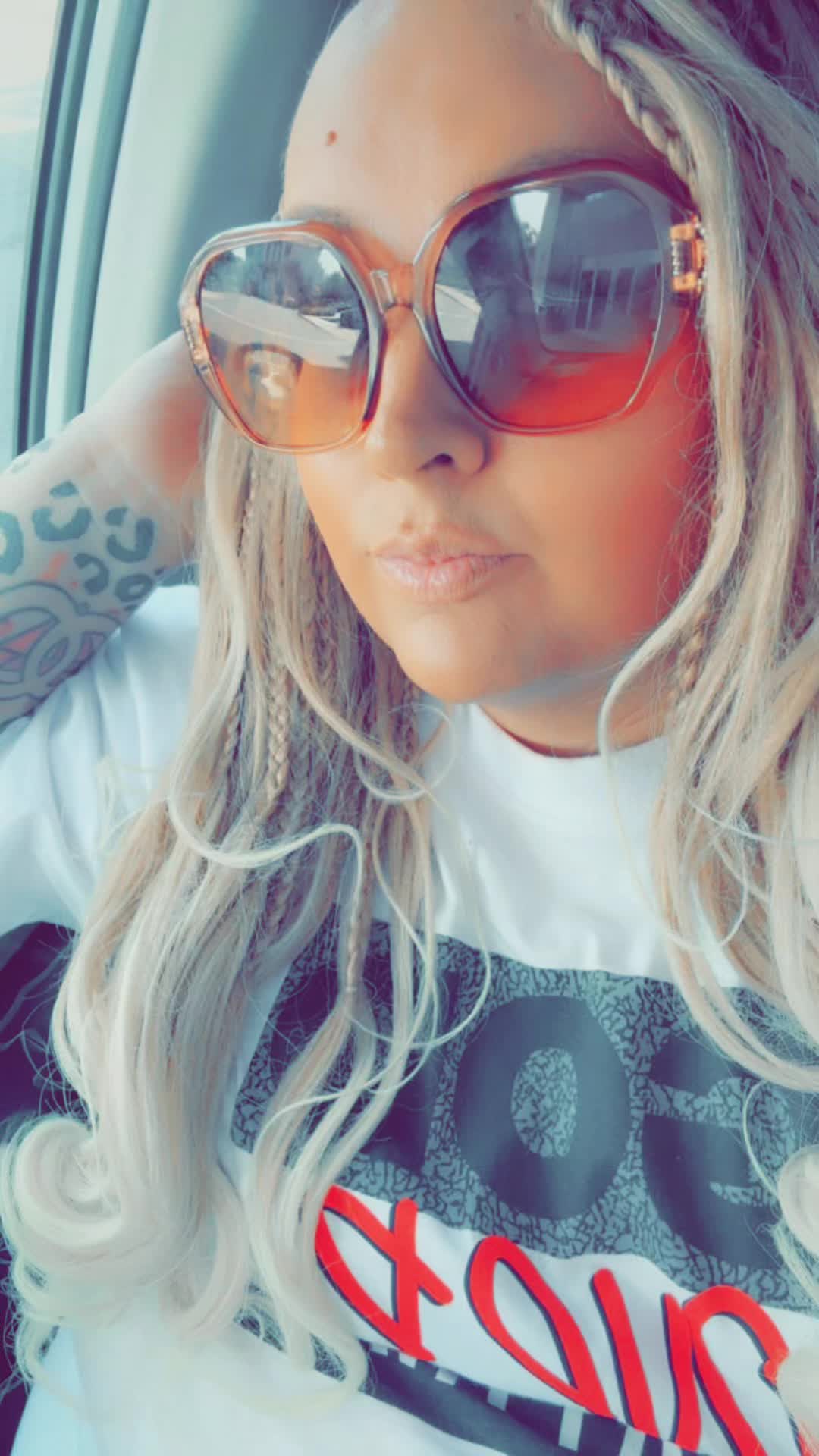 @memenicole901