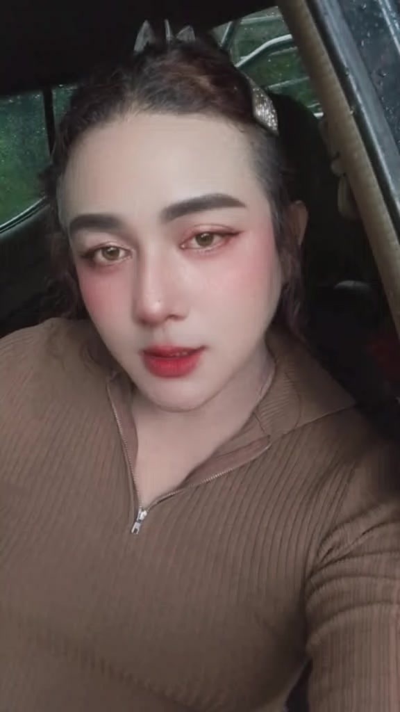 @🌺🦄ปอยลี่🦄🌺