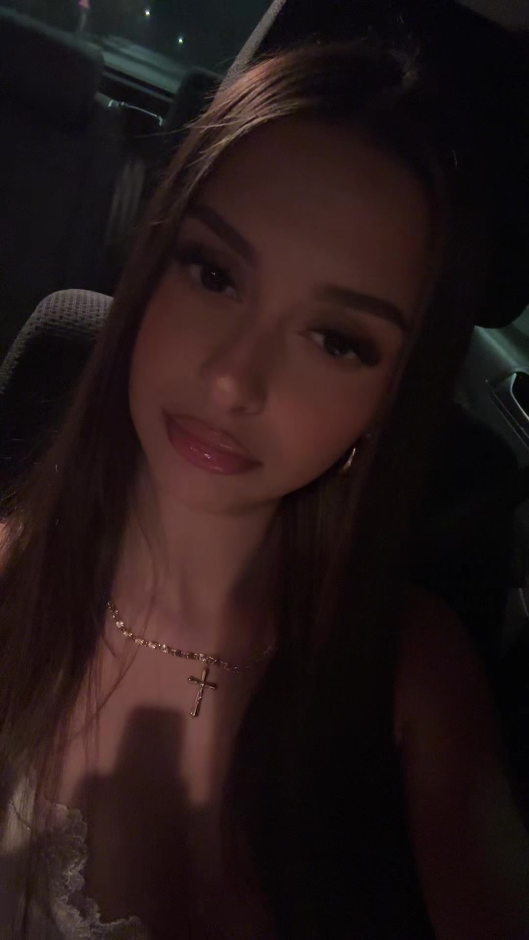 @𝐴𝑛𝑛𝑎𝑙𝑖𝑛𝑎