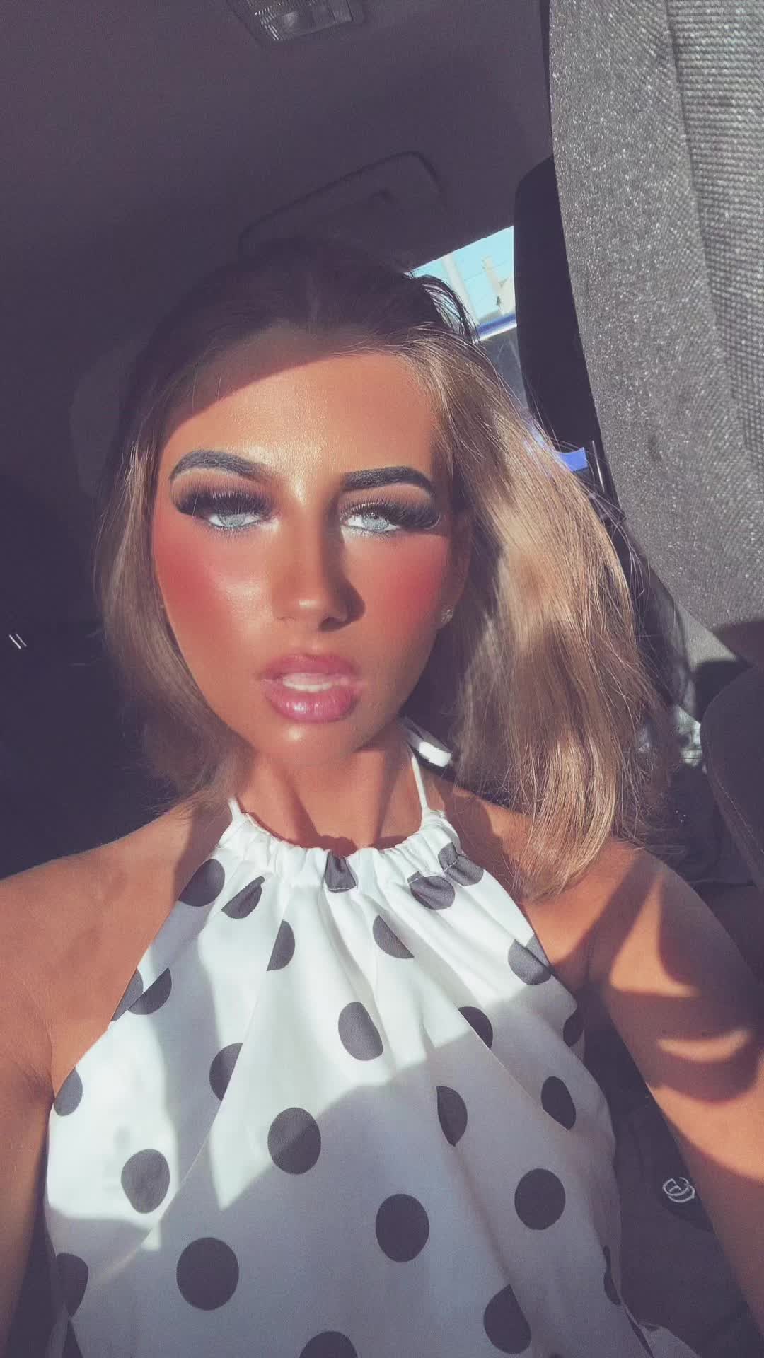 @PAULINE DELANEY
