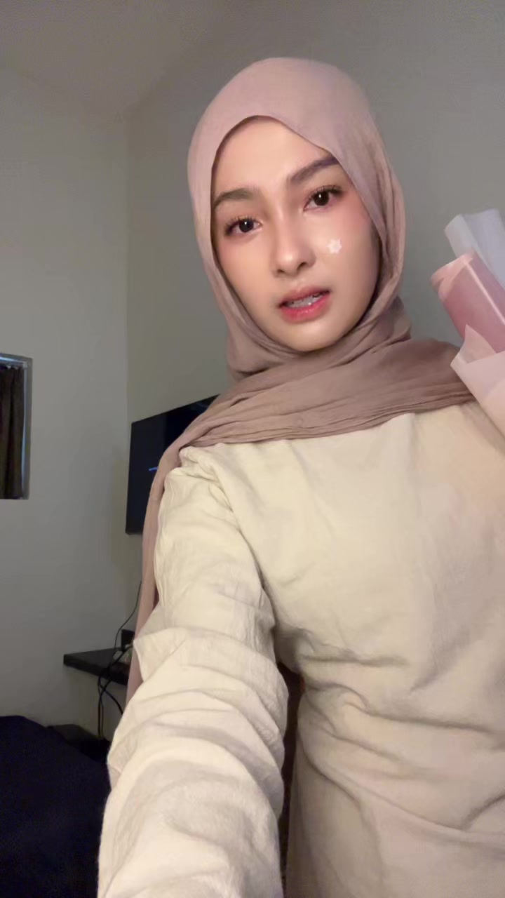 @eya
