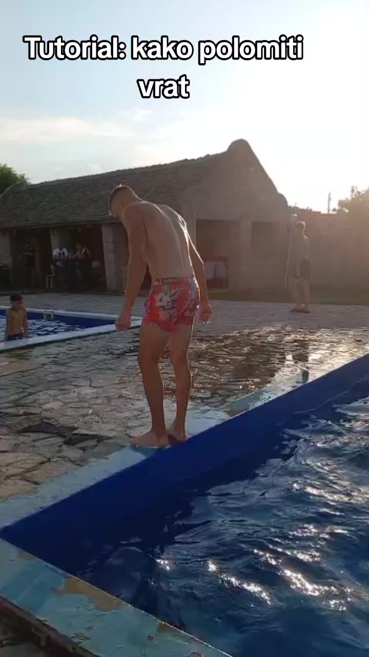 @Panicc
