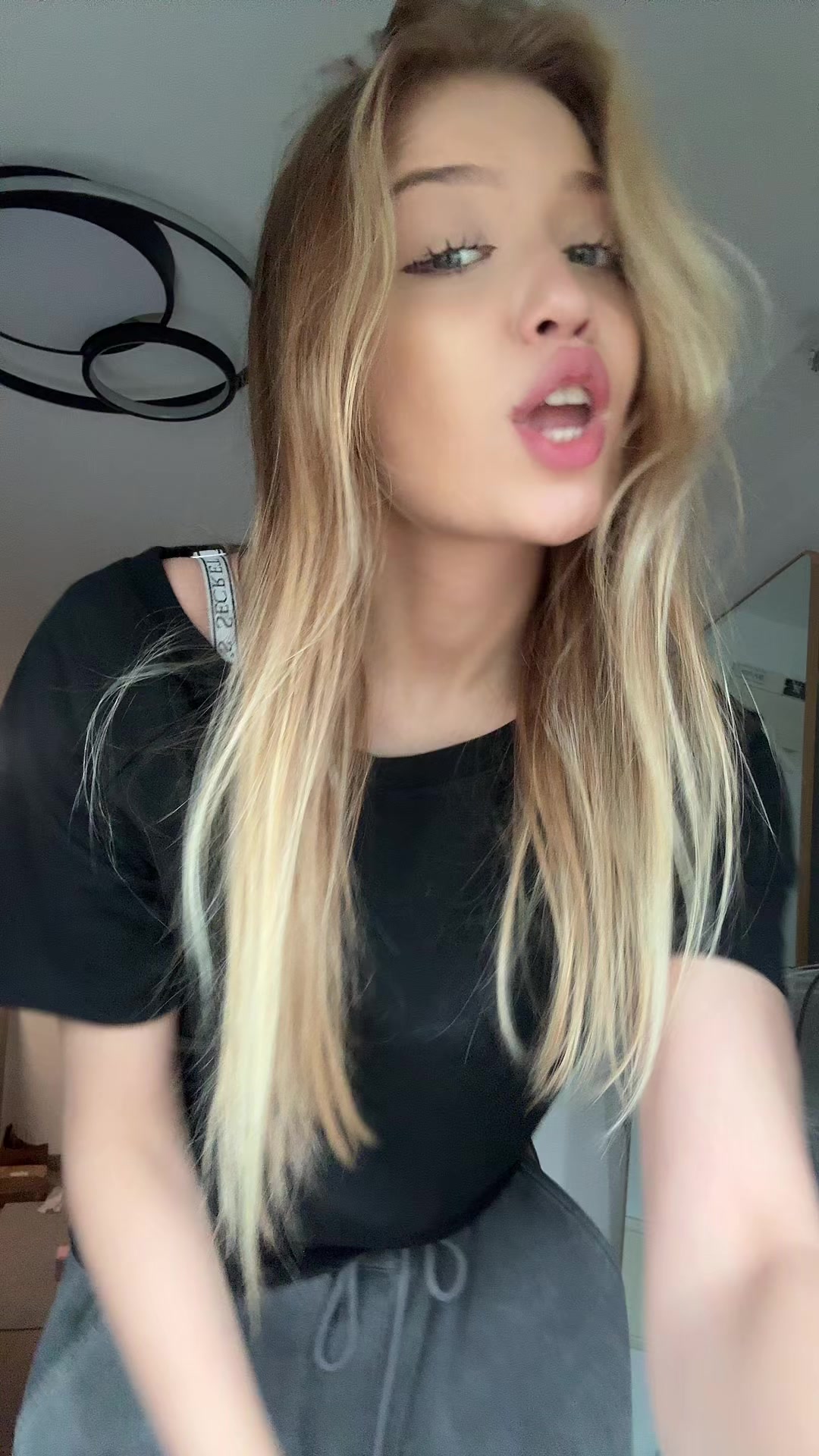 @alisa