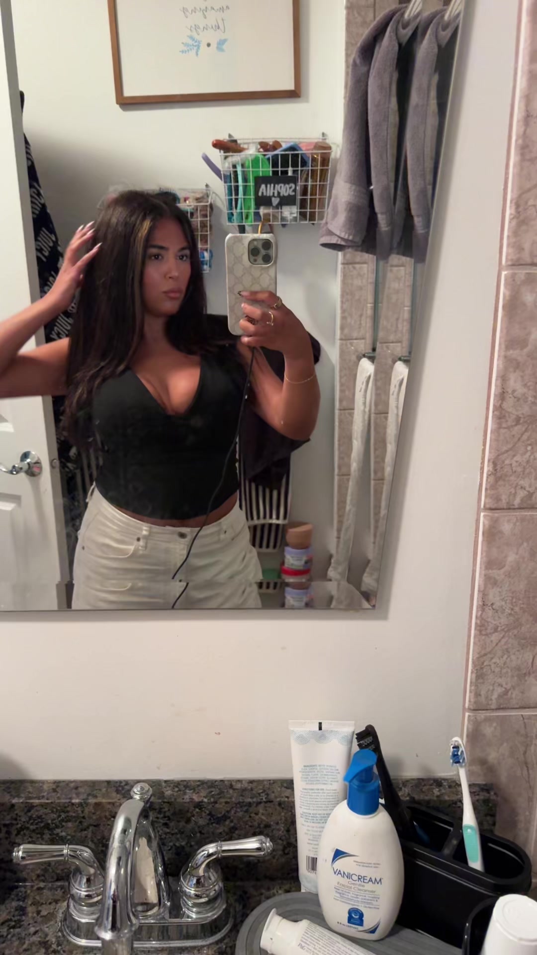 @Sophia